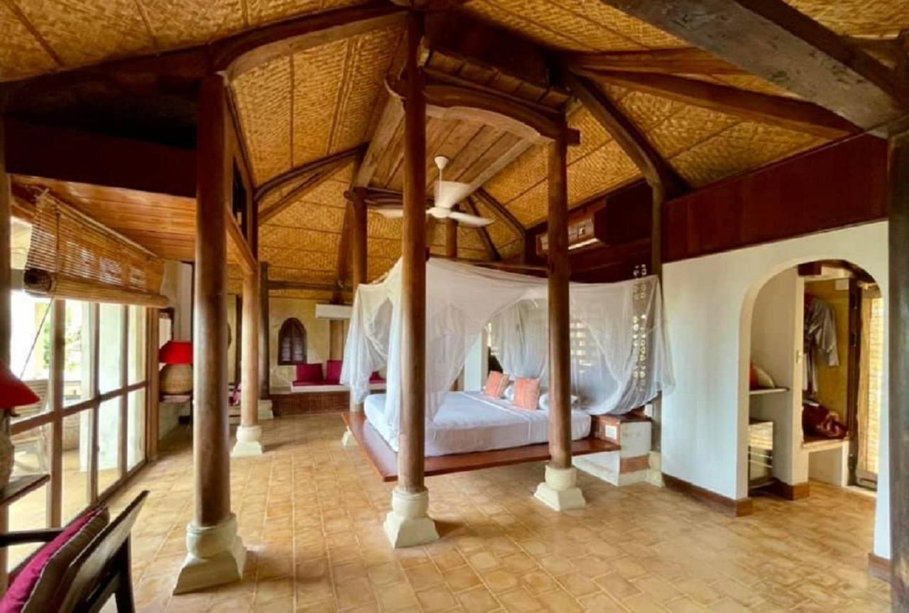 Villa Louise Hue Beach Boutique Hotel Екстериор снимка
