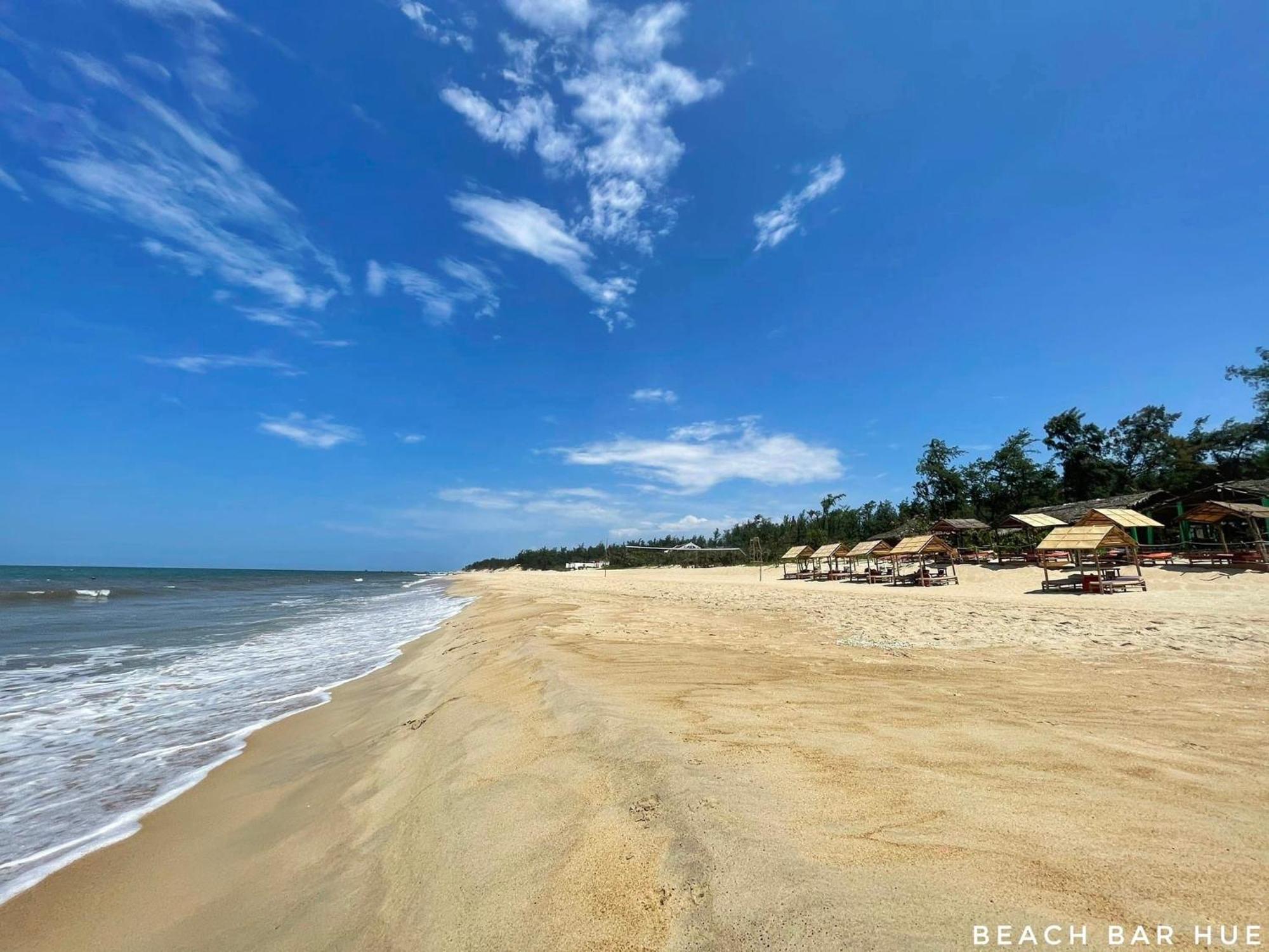 Villa Louise Hue Beach Boutique Hotel Екстериор снимка