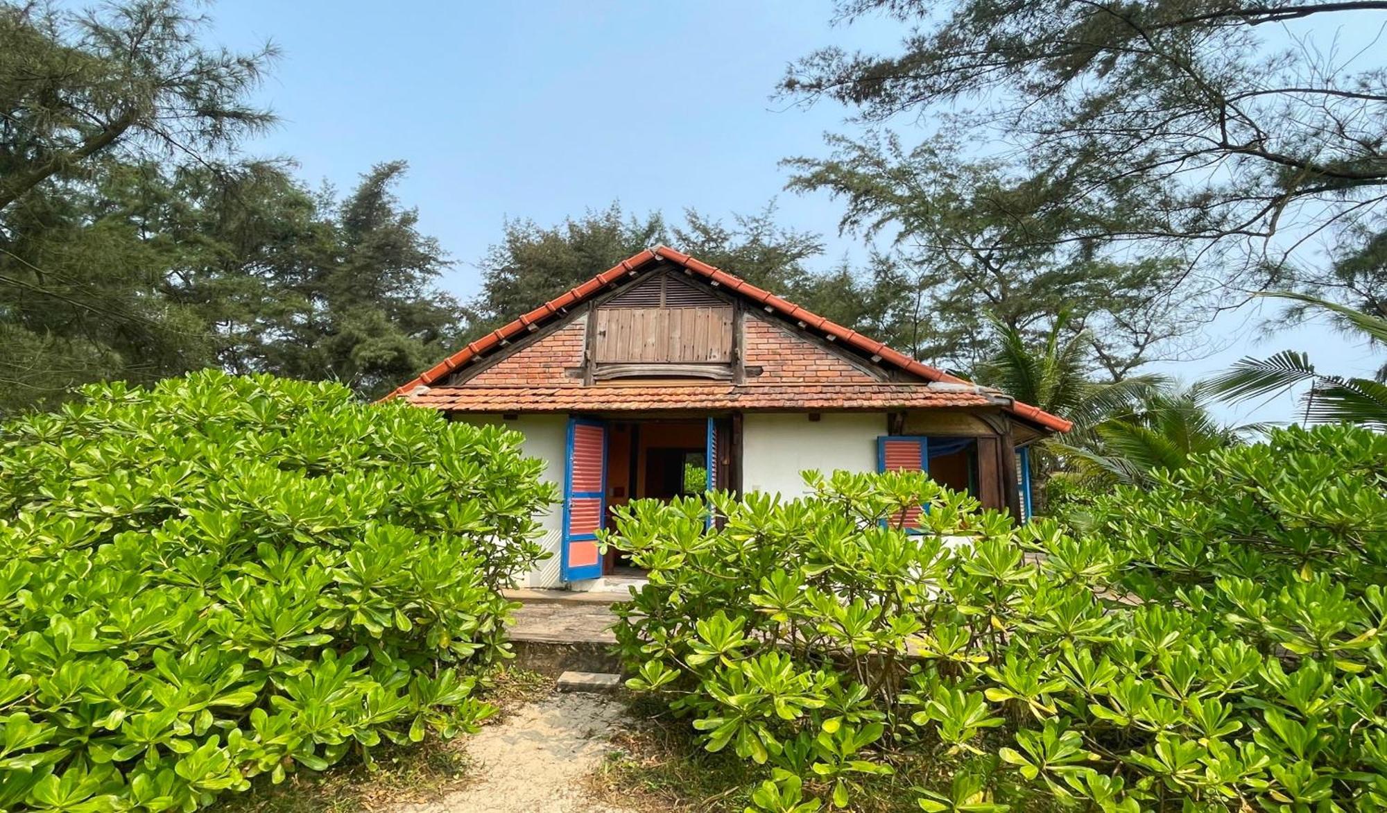 Villa Louise Hue Beach Boutique Hotel Стая снимка