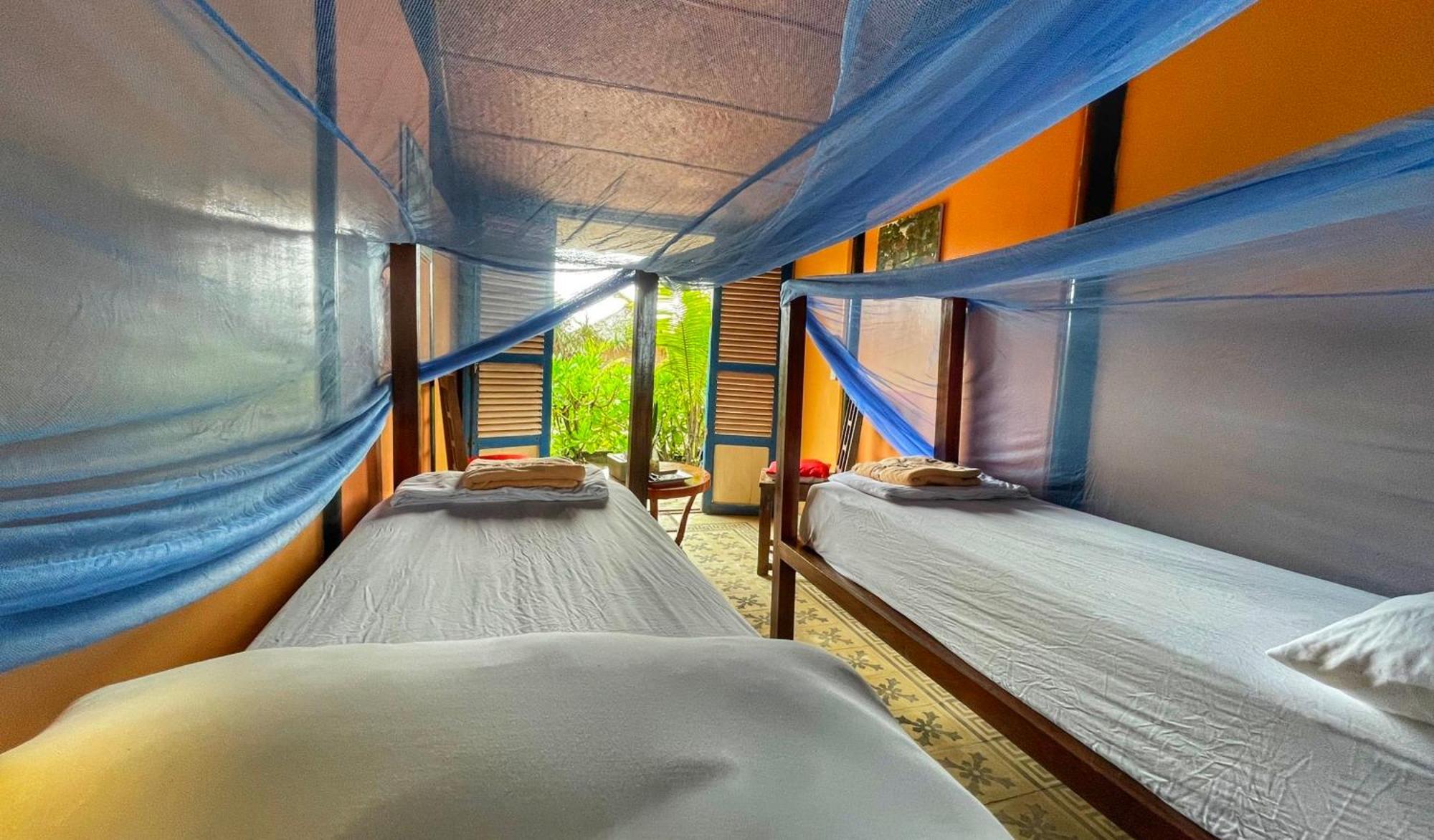 Villa Louise Hue Beach Boutique Hotel Стая снимка