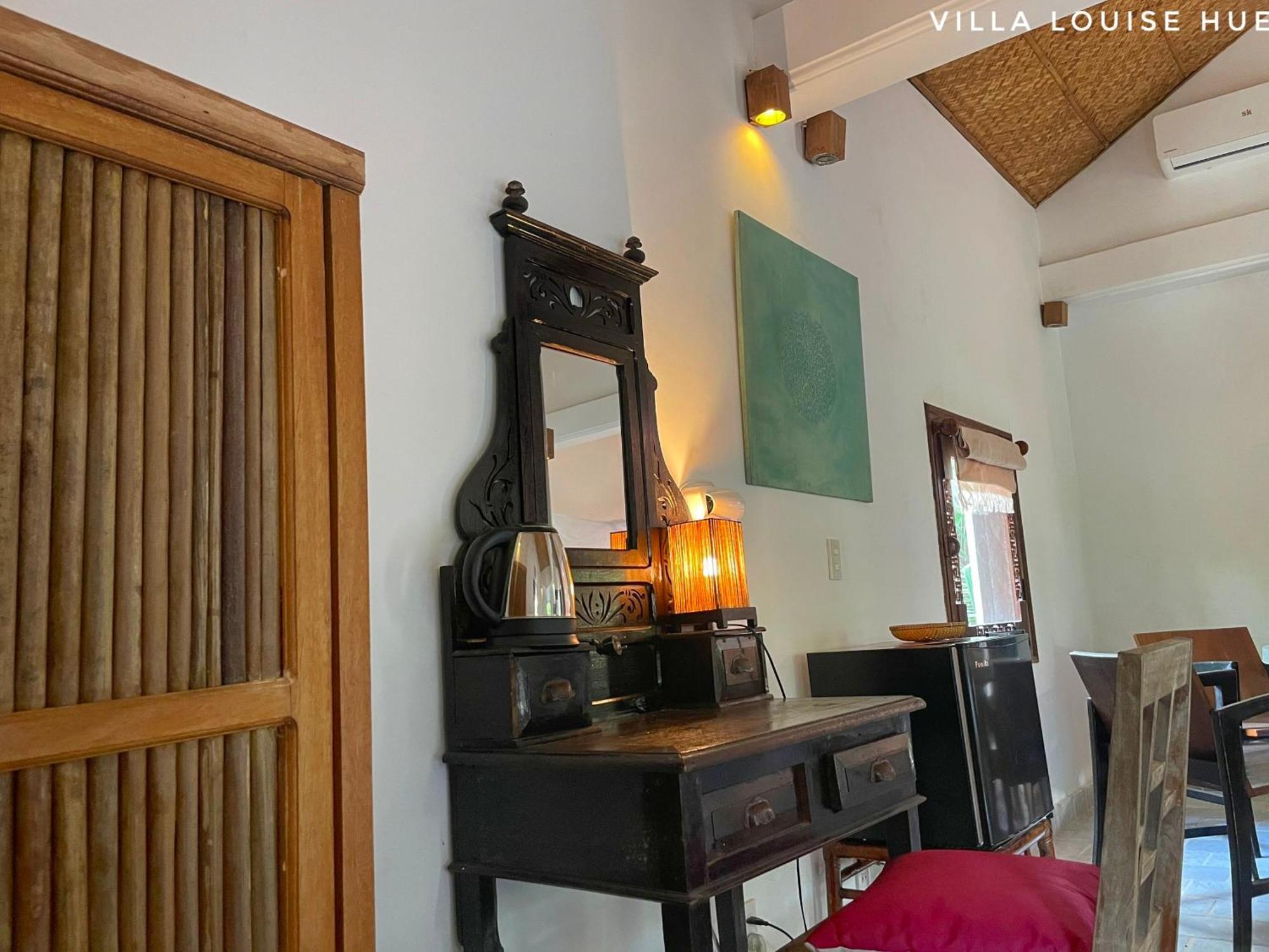 Villa Louise Hue Beach Boutique Hotel Стая снимка