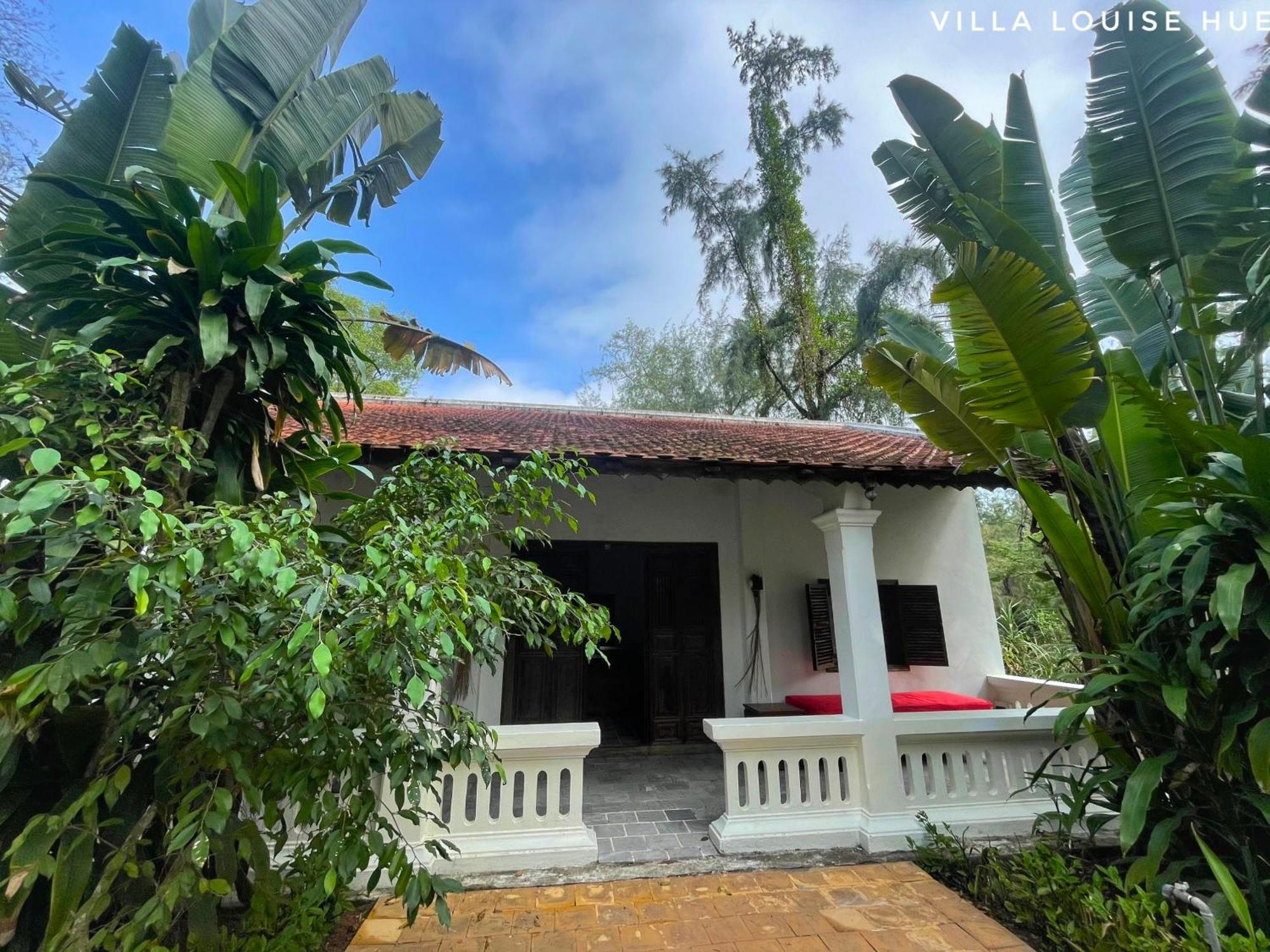 Villa Louise Hue Beach Boutique Hotel Стая снимка