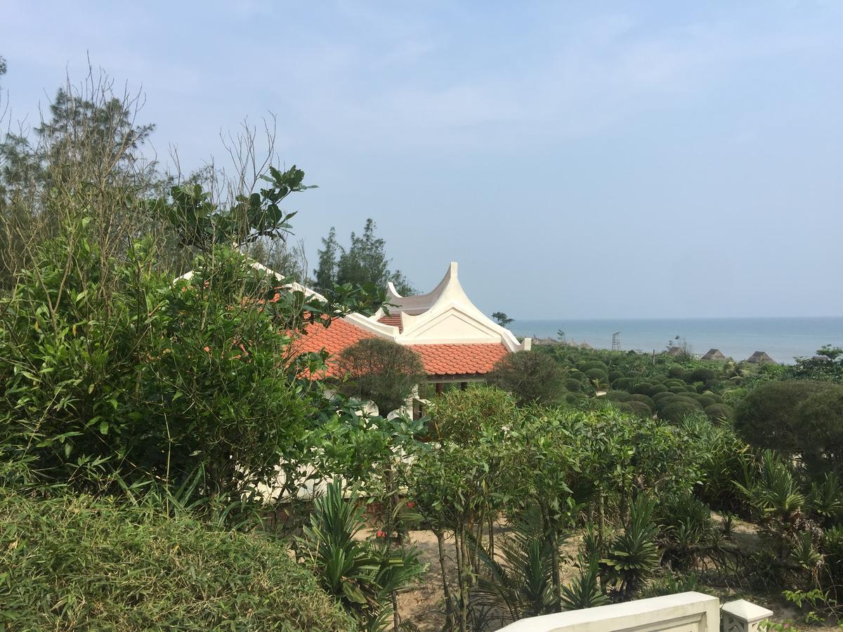 Villa Louise Hue Beach Boutique Hotel Екстериор снимка