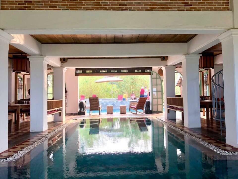 Villa Louise Hue Beach Boutique Hotel Екстериор снимка